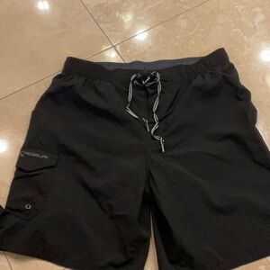 ZEROXPOSUR MEN’S BATHING SUIT IN SIZE LARGE